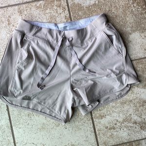 Women’s Calvin Klein shorts size small